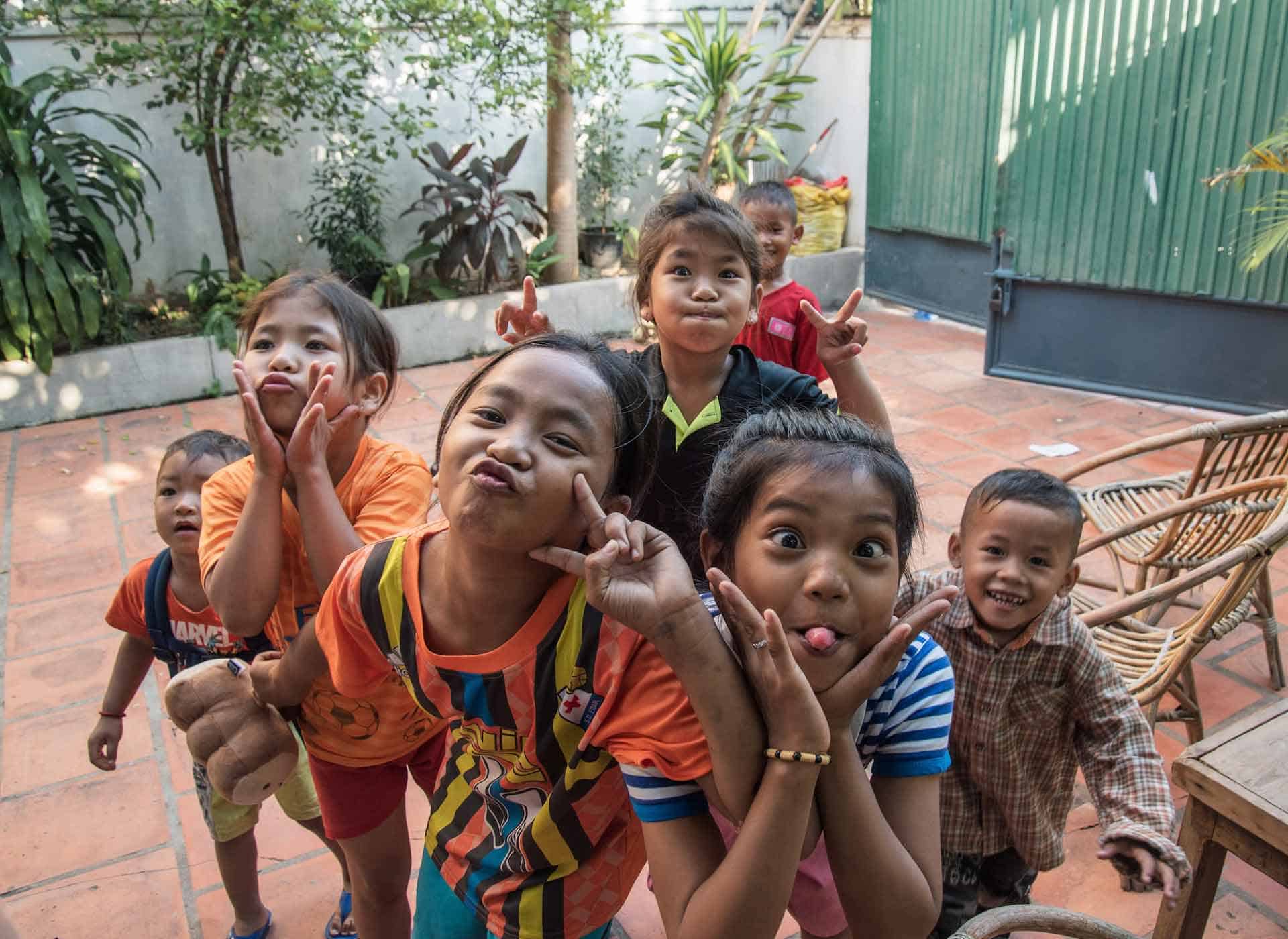 cambodia-school-children